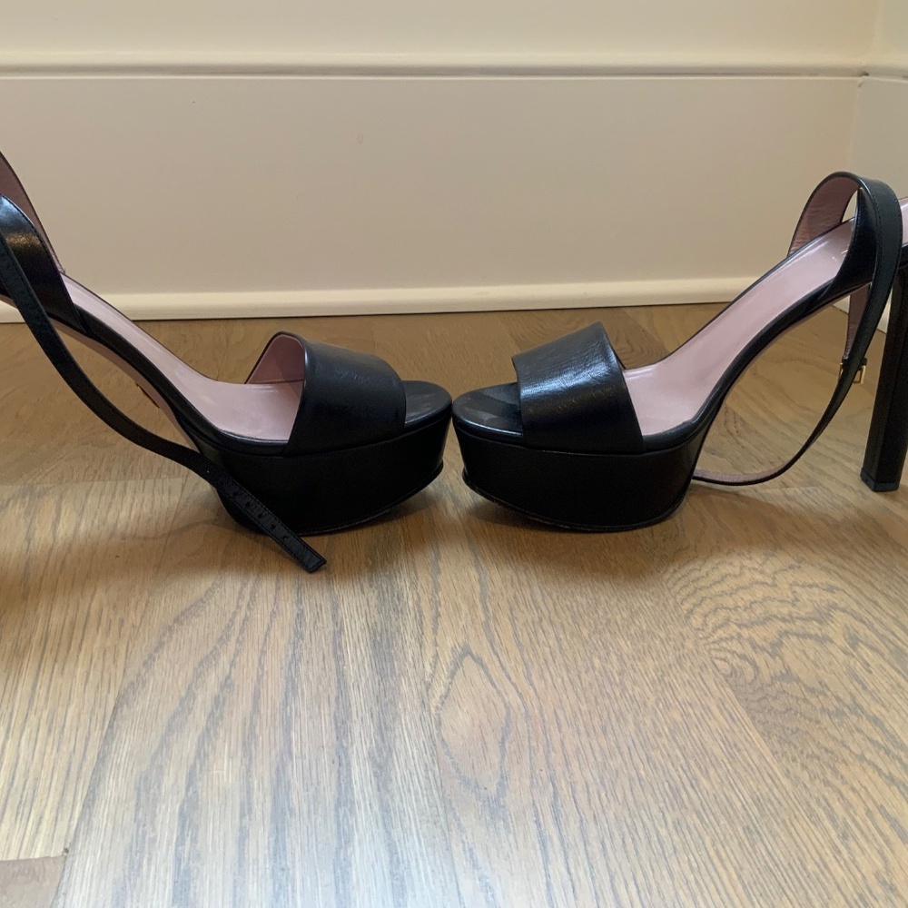 Gucci Stilettos - Picture 2 of 7